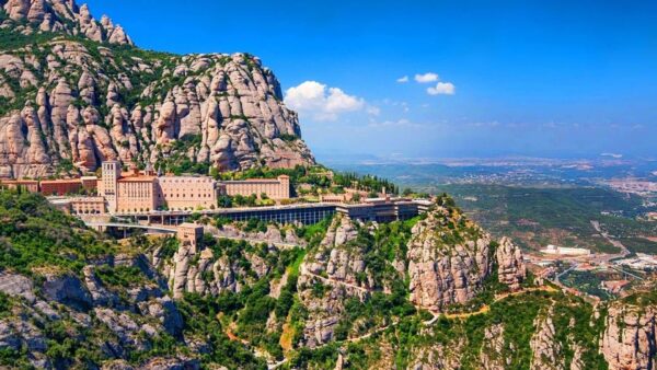 Montserrat Monastery Visit & Local tasting from Barcelona